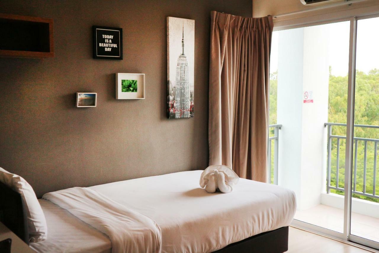 Banyan Residence Rayong Exteriör bild